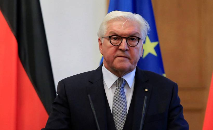 Almanya Cumhurbaşkanı Steinmeier koronavirüs aşısı oldu