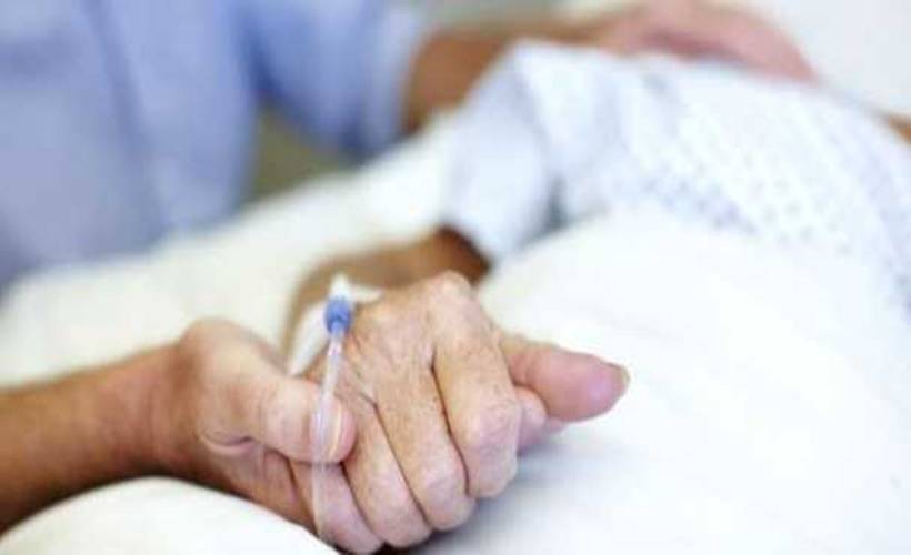 Hasta ve bebek bezine para ödemeyin