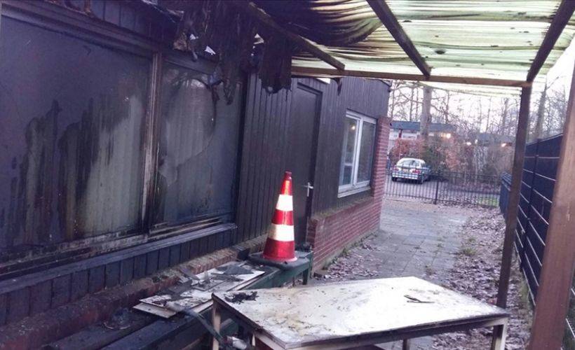 Hollanda'da cami inşaatına kundaklama!