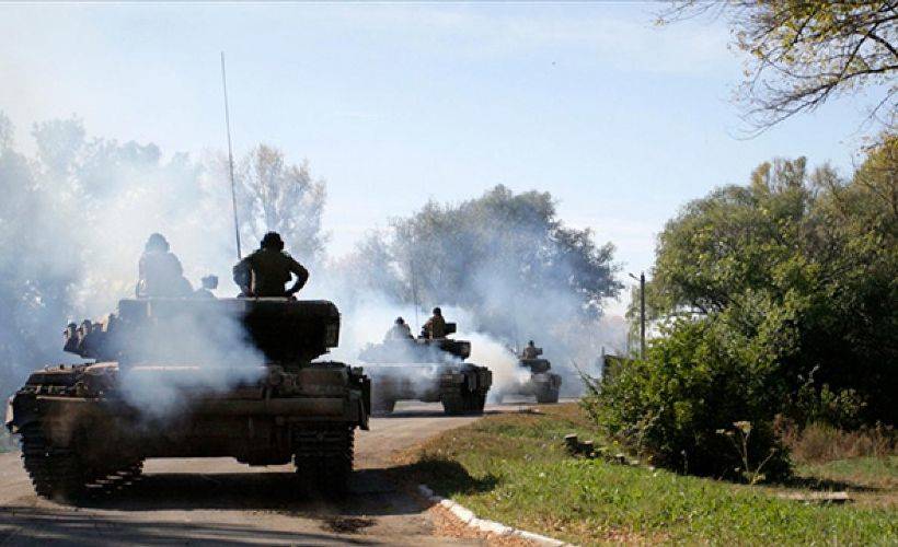 Donbas'ta 1 Ukrayna askeri öldü