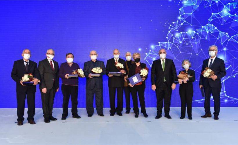 Halkbank'tan Yaşlılara Saygı Haftası etkinliği