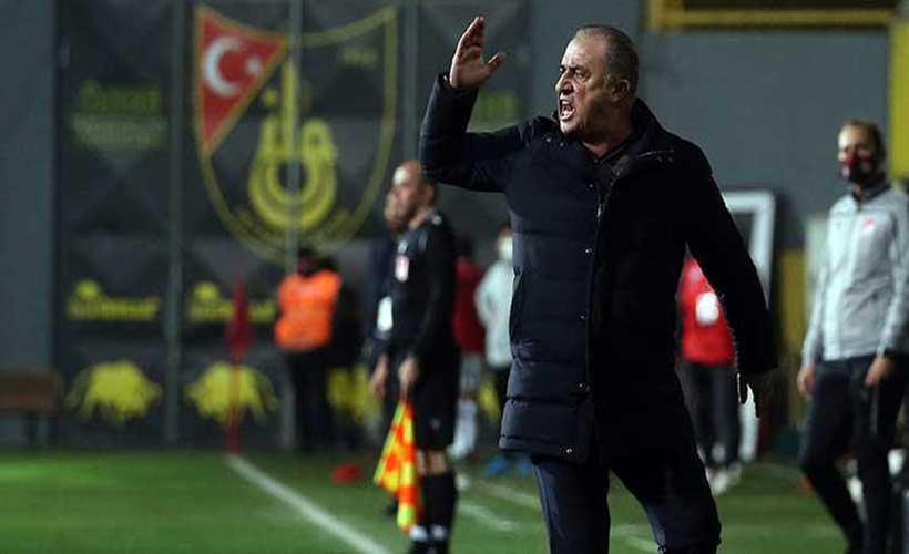 Galatasaray'da kadroya neşter! Kadro dışı ve ceza...