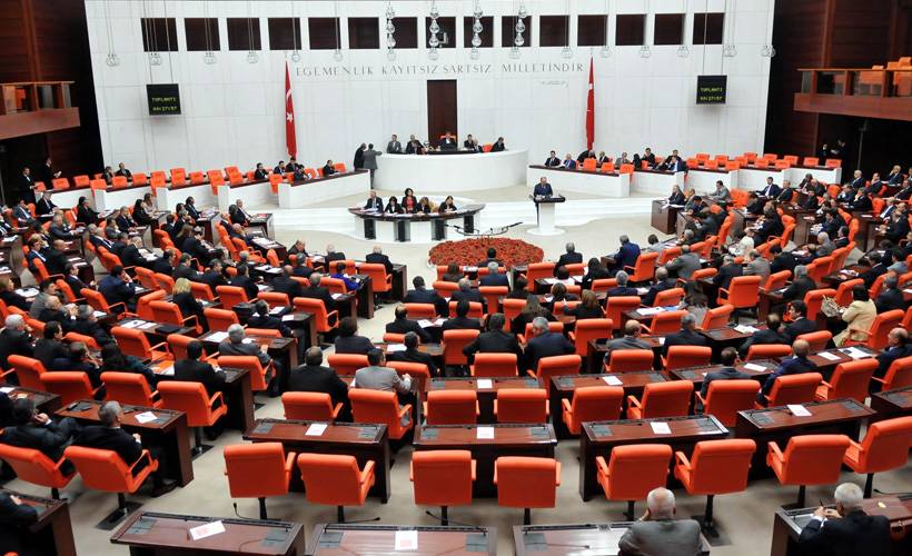 Meclis’e ziyaretçi yasağı
