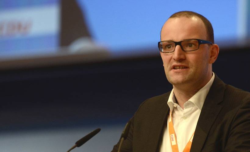 Almanya Sağlık Bakanı Spahn uyardı: Yoğun bakımdaki hastası sayısı artıyor