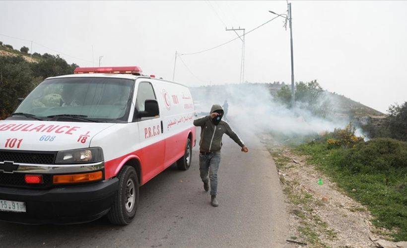 İsrail güçleri Filistinli bir çocuğu plastik mermiyle gözünden vurdu