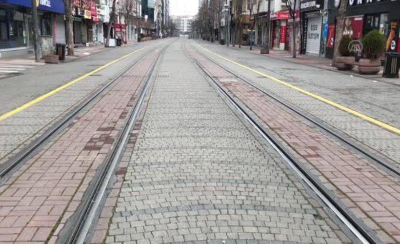 Sokaklarda sessizlik hakim