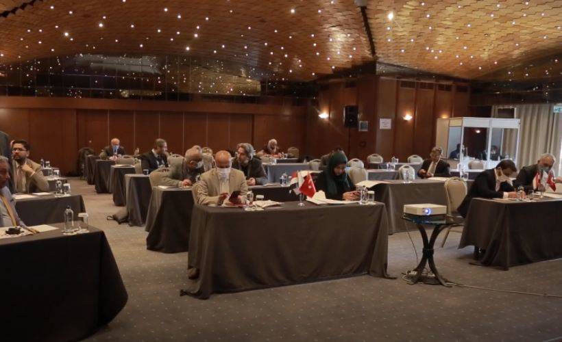 Yemen Medya Kulübü, Yemen'deki kriz üzerine ilk sempozyumunu yaptı