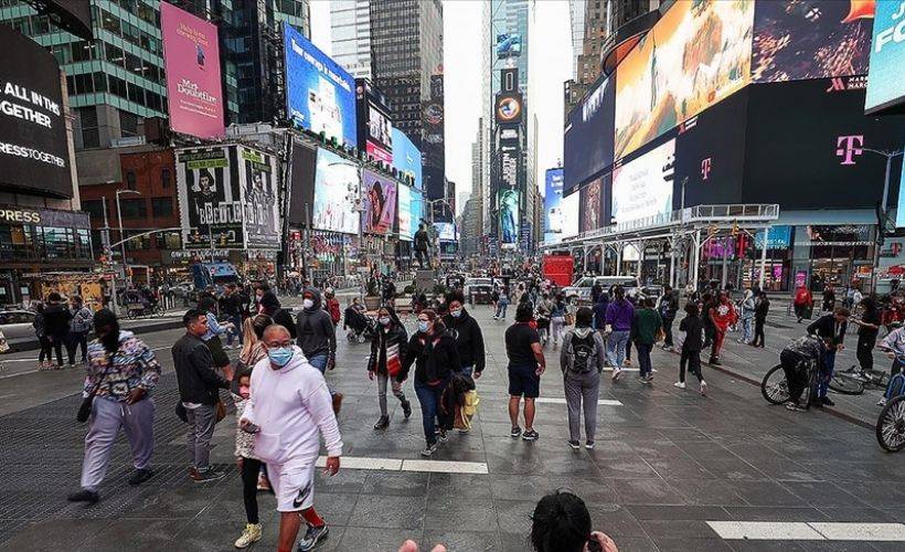 ABD'de Kovid-19'dan ölenlerin sayısı 562 bini geçti