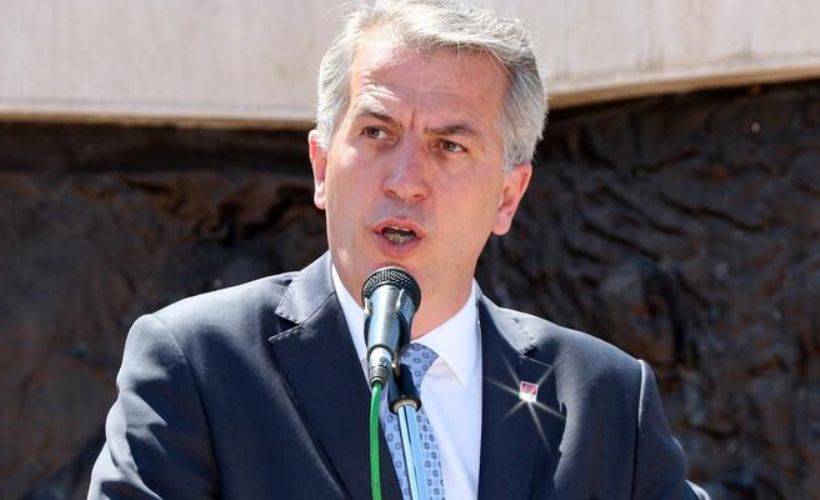 CHP'den arıldı, Memleket Hareketi'ne katıldı