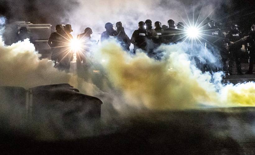 ABD sokakları yine yangın yeri: Protestolarda 40 kişi gözaltına alındı