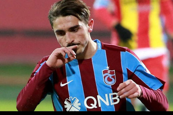 Burak Yılmaz: Abdülkadir Ömür'ün Lille gelmesini isterim