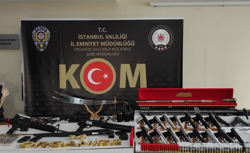“Sedat Peker” operasyonunda çok sayıda silah ele geçirildi