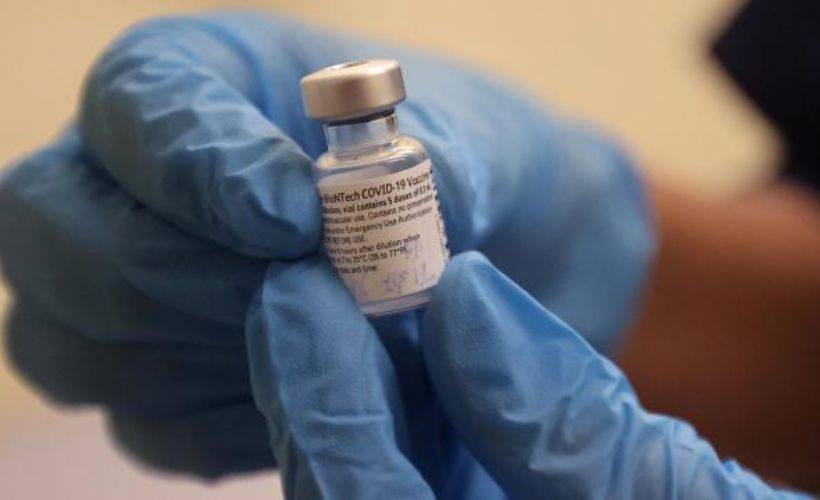 Çin'in ilk yabancı COVID-19 aşısını onaylaması bekleniyor