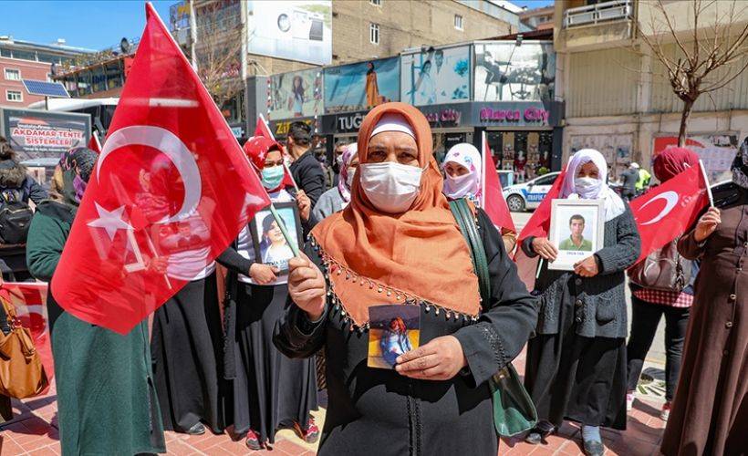 Diyarbakır annelerinin eylemi birçok aileyi harekete geçirdi