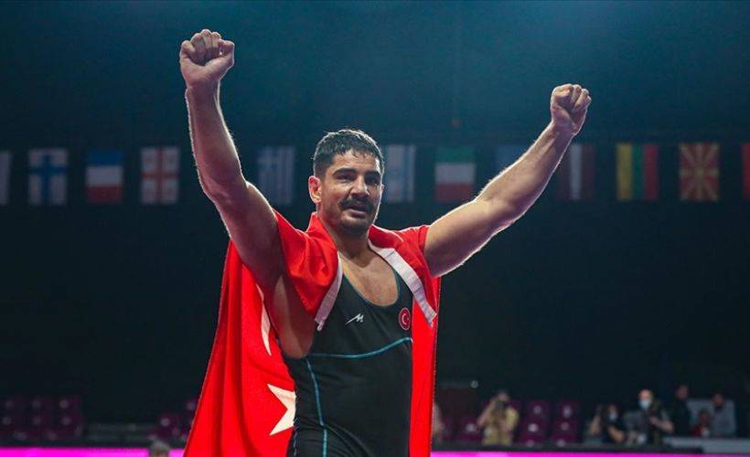 Avrupa Güreş Şampiyonası'nda altın madalya kazanan Taha Akgül konuştu