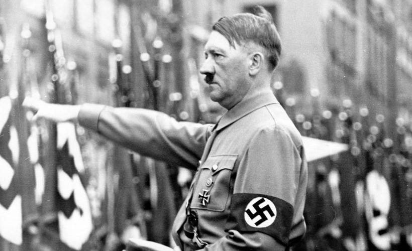 “Yahudi soykırımıyla suçlanan Almanlar değil Naziler oldu”