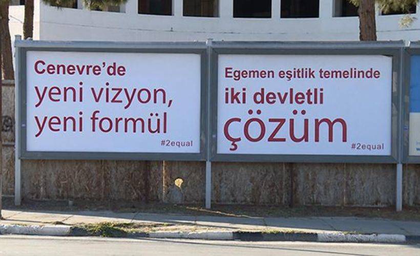 Cenevre öncesi Lefkoşa sokaklarına 'iki devletli çözüm' afişleri asıldı