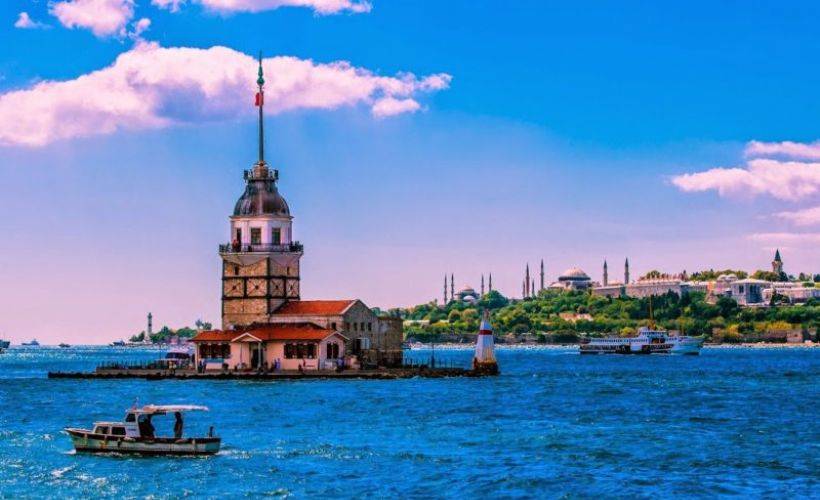 'İstanbul' kokan satırlar