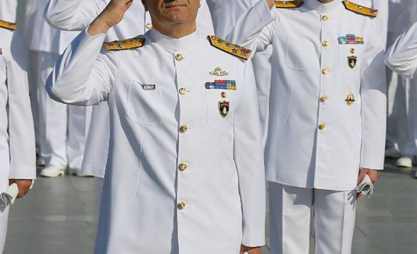 Bazı emekli amirallerin elektronik kelepçeleri çıkarılıyor