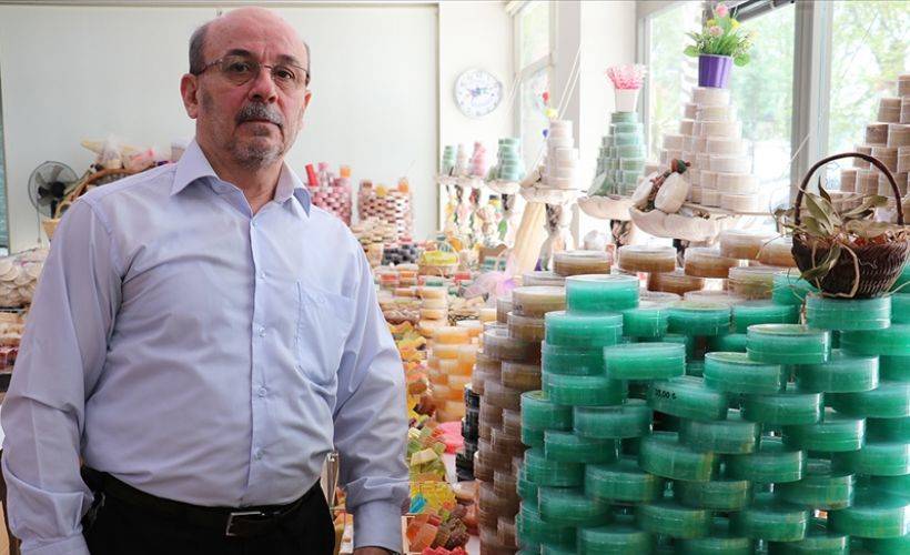 'Bir gün müşterimin biri aradı, altınlı sabun yapmamı istedi...'