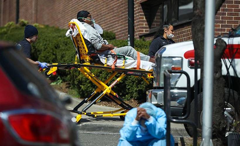 ABD'de koronavirüs ölümleri 576 bini geçti