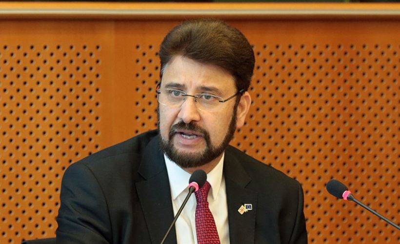 İngiliz parlamenter, Macron'u İslamofobi konusunda uyardı