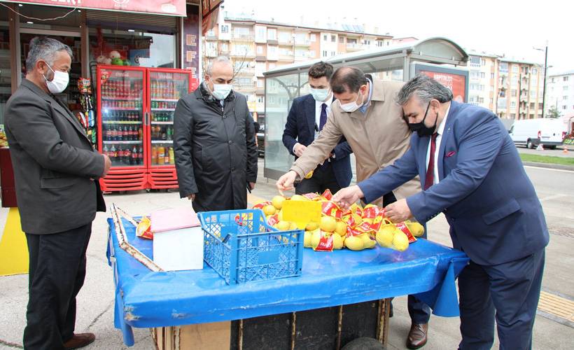Sivas Valisi Ayhan’dan kısıtlamayı delen satıcıya karşı örnek davranış
