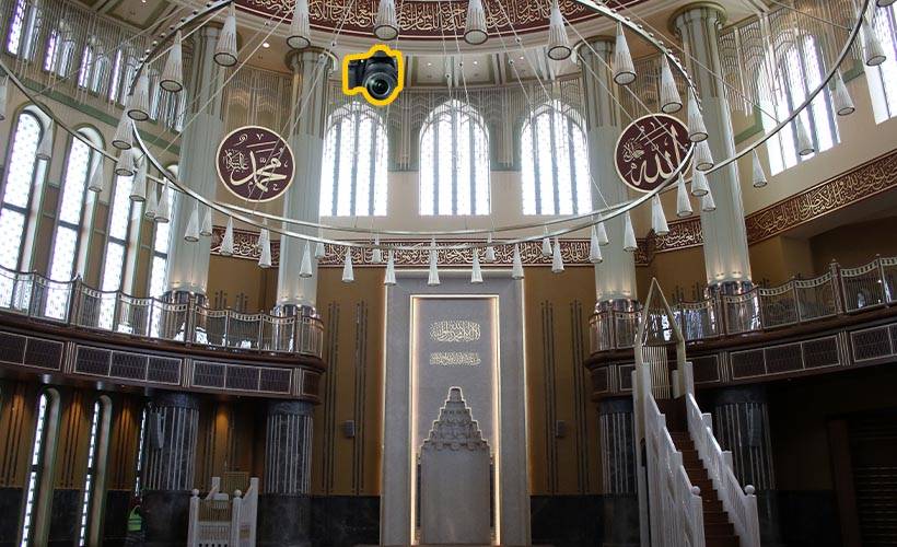 Bu cuma açılacak Taksim Camii'nde son düzenlemeler yapılıyor