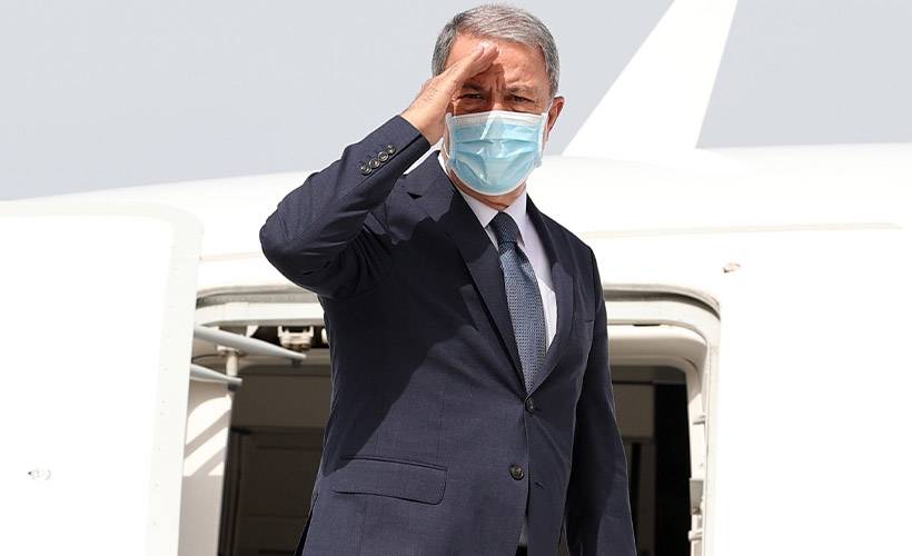 Bakan Akar, Libya'ya gitti