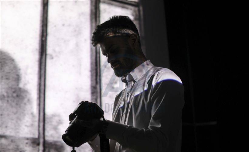 Çocuk yaşta ağır işkenceler gören Suriyeli genç, yardım gönüllüsü olarak hayata tutundu