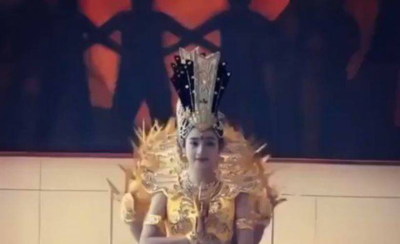 Etkileneceğiniz müthiş bir dans gösterisi