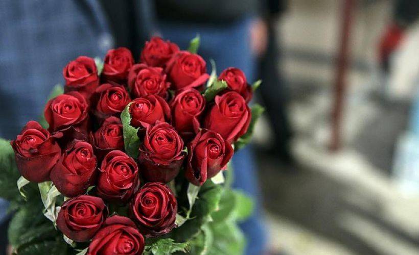 9 Mayıs çiçekçiler açık mı? Anneler günü internetten çiçek siparişi kaça kadar var?