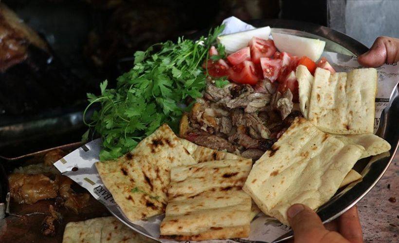 Denizli'nin tescilli lezzeti 'tandır kebabı'