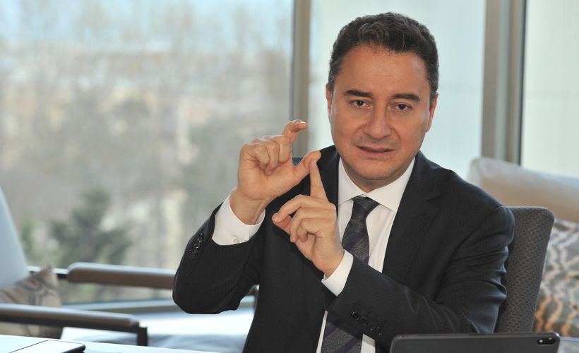 “Siyasi çöpçatan… Bebecan…”