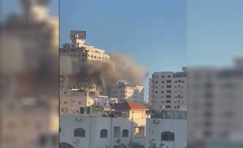 İsrail, Mustafa Kulesi ve Kahire Kulesi'ni bombaladı