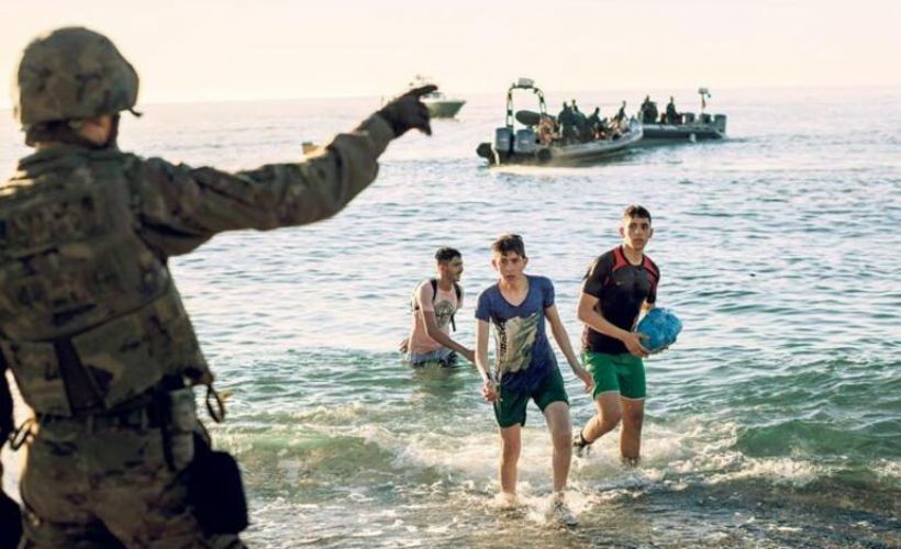 'Geldiğiniz yoldan yüzerek geri dönün...'