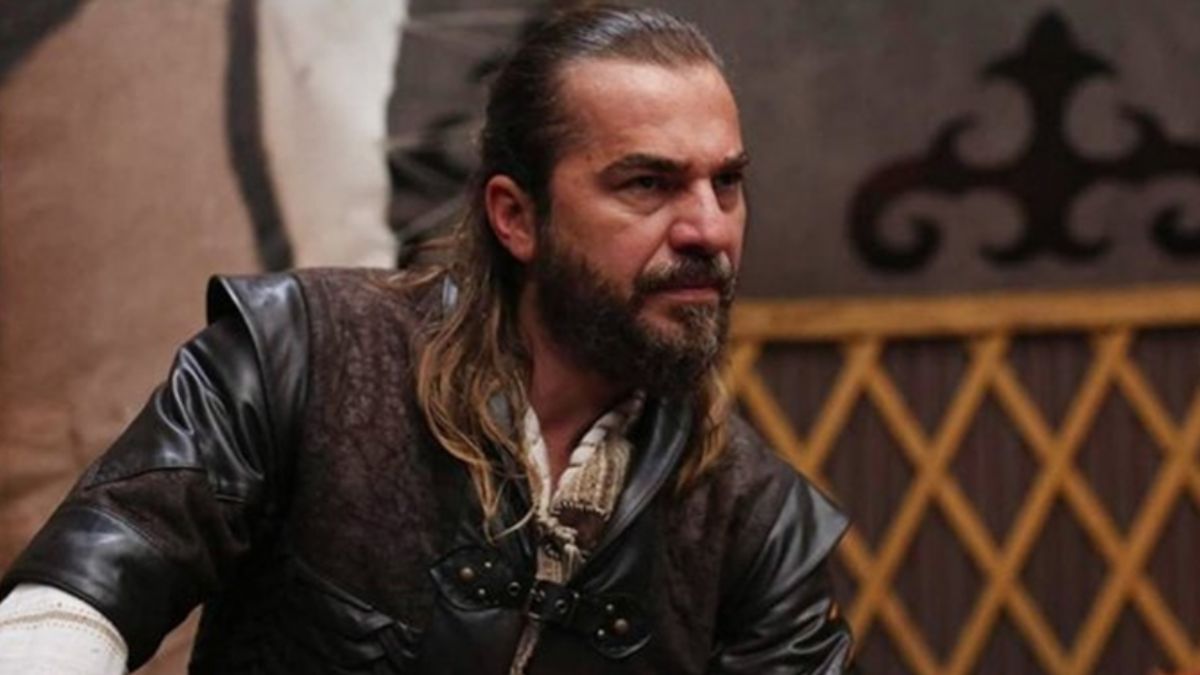 Oyuncu Engin Altan Düzyatan dolandırıldı