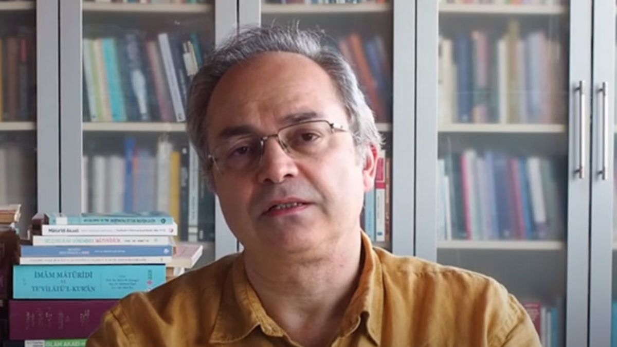 Lütfi Bergen: Şehir sınıfsız toplumun beldesidir