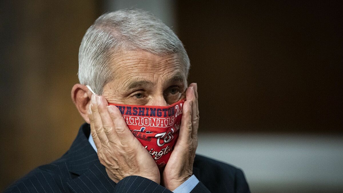 Dr. Fauci ABD'yi şoke etti: 'Virüs doğal mı gelişti emin değilim'