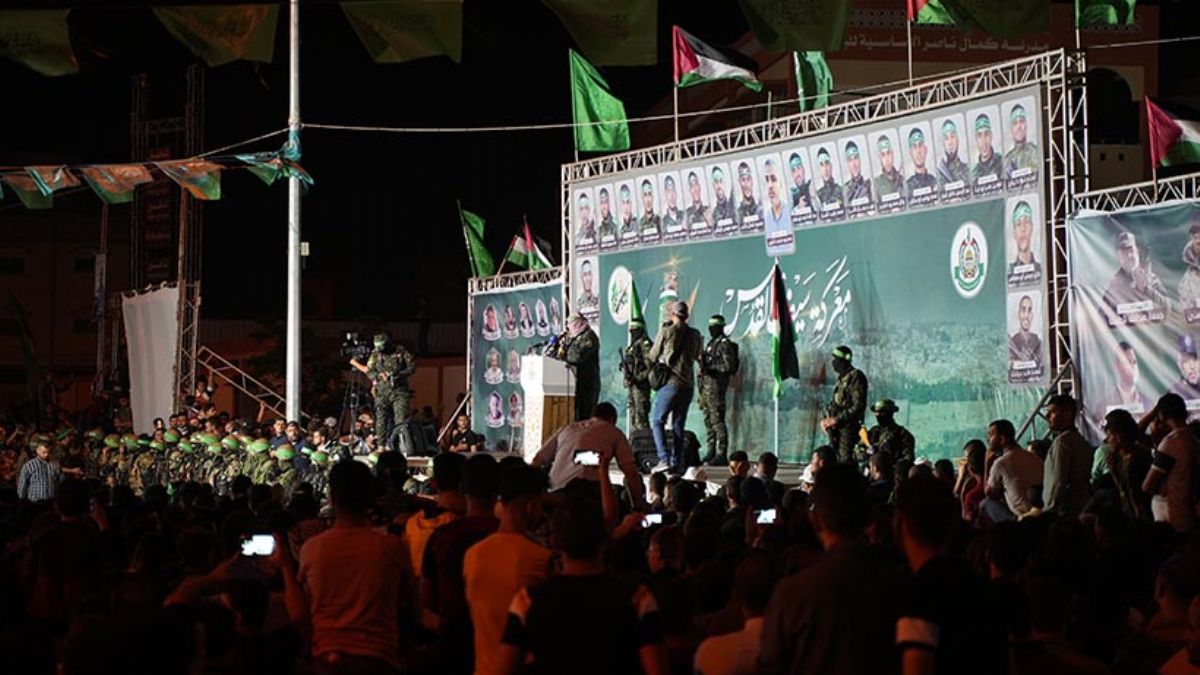 Kassam Tugayları'ndan gövde gösterisi