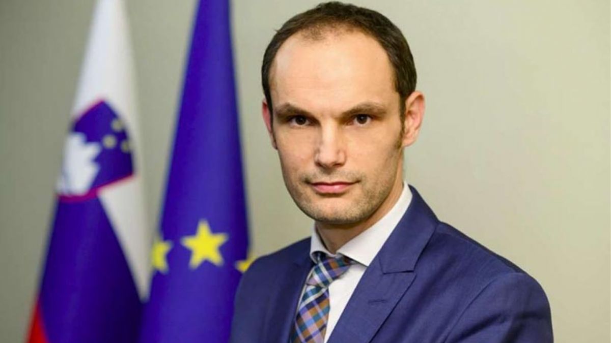 'Rusya'nın sınırındaki askeri varlığını artırmasından endişeliyiz'