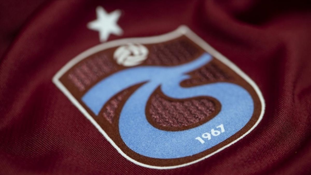 Trabzonspor, 5 futbolcu ile yollarını ayırdı