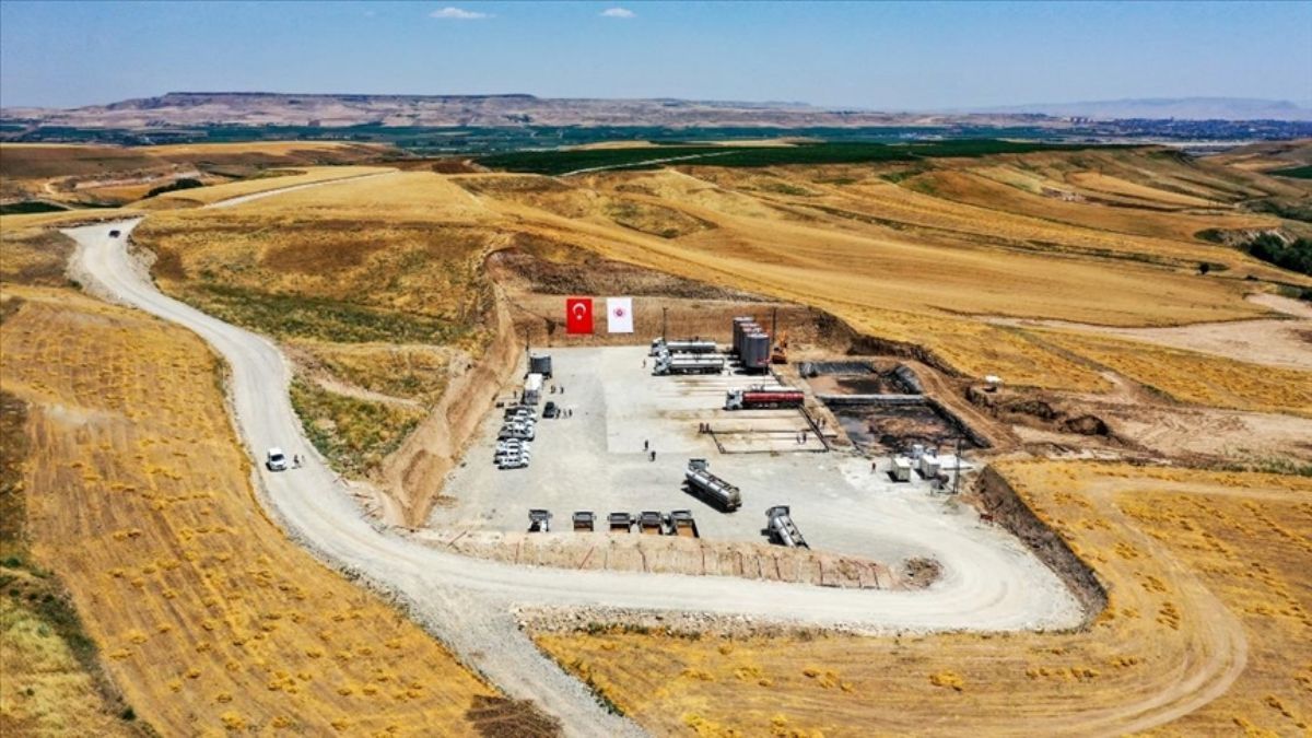 Petrol üretimine geçen Akoba-1 kuyusundan sonra yeni kuyular kazılacak
