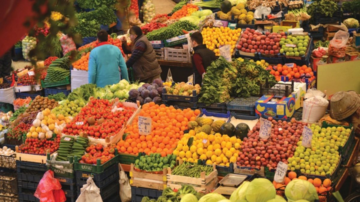 Halk pazarları vatandaşın vazgeçilmezi