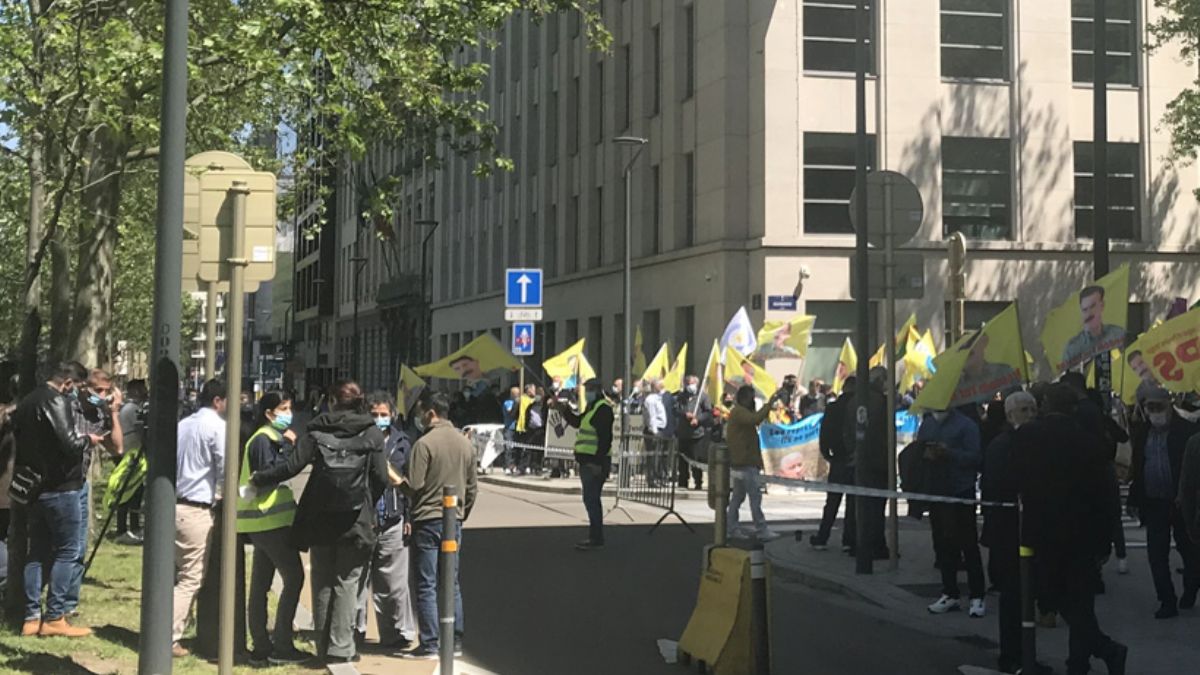 PKK destekçileri Brüksel'de ABD ve NATO’yu protesto etti