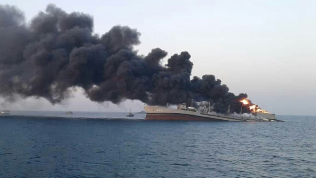 İran donanmasının en büyük gemisi battı: Onlarca yaralı var