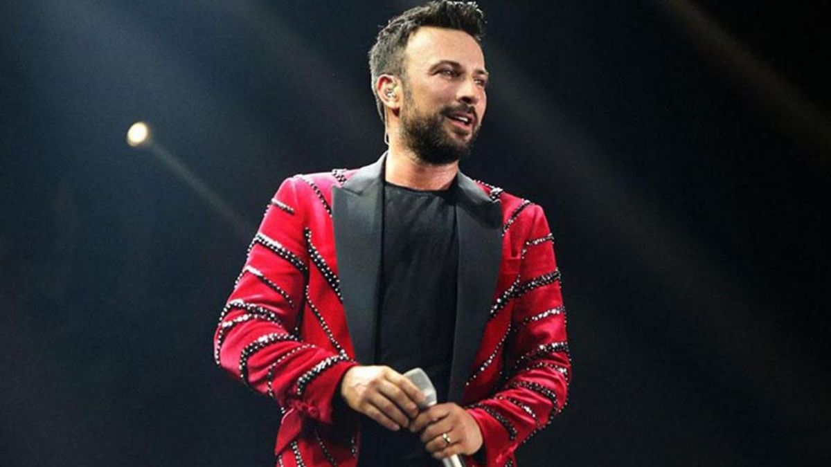 Gazeteci Tezel, Tarkan'a 'tribünlere oynama' dedi