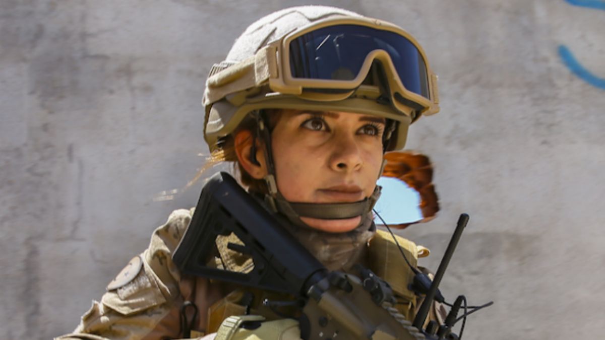 İlk kadın astsubay göreve hazır!