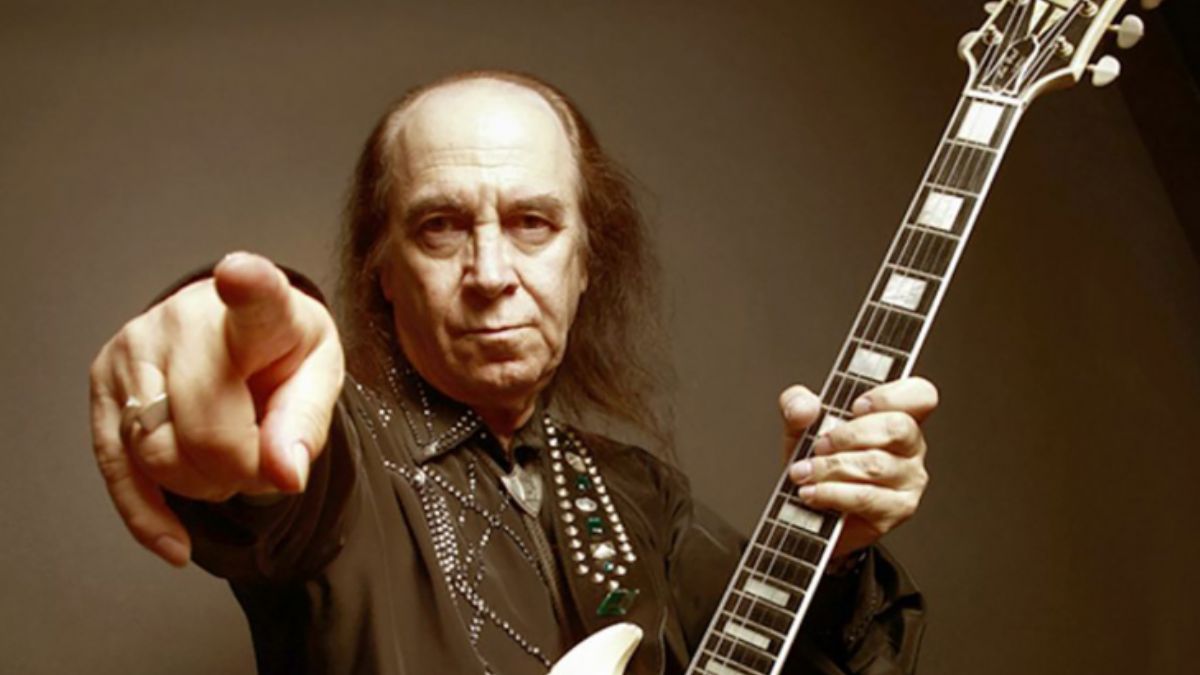 Erkin Koray 'yeter' dedi!.. 'Benim emeğimi çalıp yemek mi ekmek paranız oluyor?'