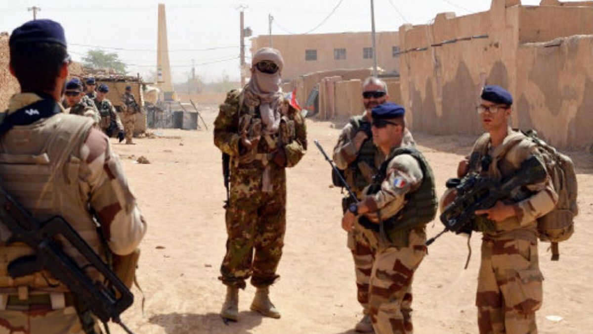 Fransa’dan ''Mali'' kararı: Operasyonlar askıya alındı